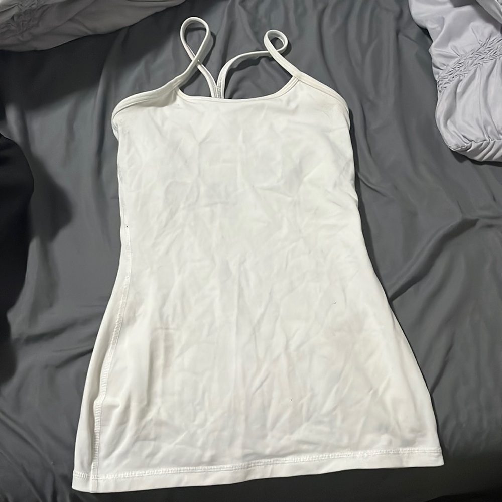 Lululemon white tanktop